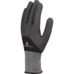 VE725NO POLYESTER/SPANDEX KNITTED GLOVE - NITRILE COATING ON PALM FINGERS AND HALF BACK+DOTS - GAUGE 15